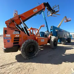2017 SKYTRAK 10054 Forklift