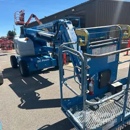 2018 Genie Z-45/25J DC Articulating Boom Lift