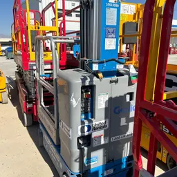 2017 Genie GR-20 Self-Propelled One-Person Lift