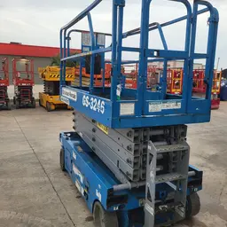 2018 Genie GS-3246 Scissor Lift