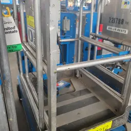2018 Genie GR-20 Self-Propelled One-Person Lift