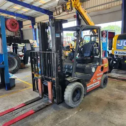 2019 Toyota 8FGU25 Warehouse Forklift