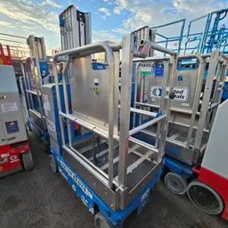 2019 Genie GR-20 Self-Propelled One-Person Lift