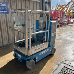 2017 Genie GR-20 Self-Propelled One-Person Lift