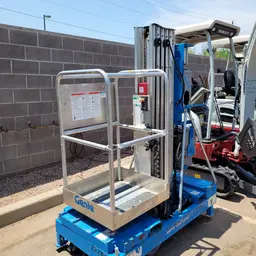 2018 Genie IWP-25S DC Pusharound Lift