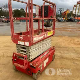 2019 MEC MICRO 19 Scissor Lift