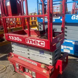 2017 MEC 1330SE Scissor Lift