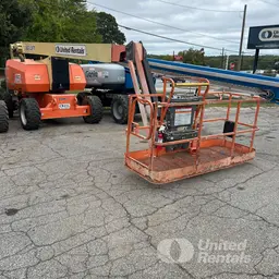 2018 JLG 800AJ Articulating Boom Lift