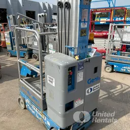 2016 Genie GR-20 Self-Propelled One-Person Lift