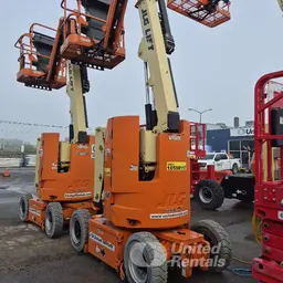 2017 JLG E300AJP Articulating Boom Lift