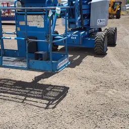 2015 Genie Z-45/25J IC Articulating Boom Lift