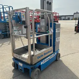 2019 Genie GR-20 Self-Propelled One-Person Lift