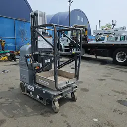 2017 JLG 20MVL Self-Propelled One-Person Lift
