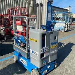 2016 Genie GR-20 Self-Propelled One-Person Lift