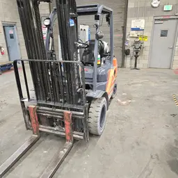 2019 Toyota 8FGU25 Warehouse Forklift